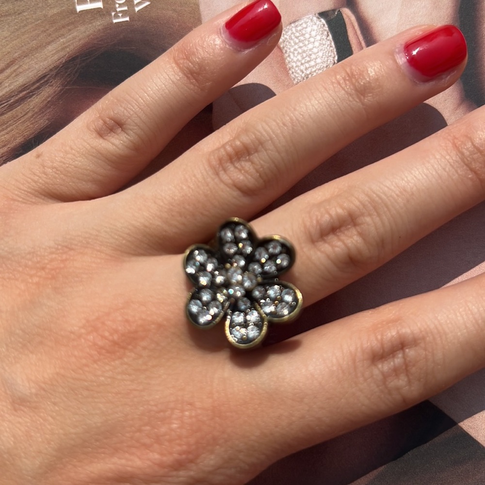 Antique Gold Clover Pavé Cocktail Ring No Brand Statement Rhinestone Jewelry
